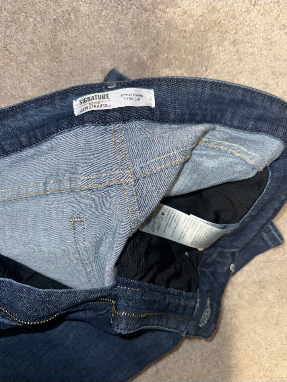 Levi's Woman’s Straight Jeans - Dark Indigo Blue - Short
